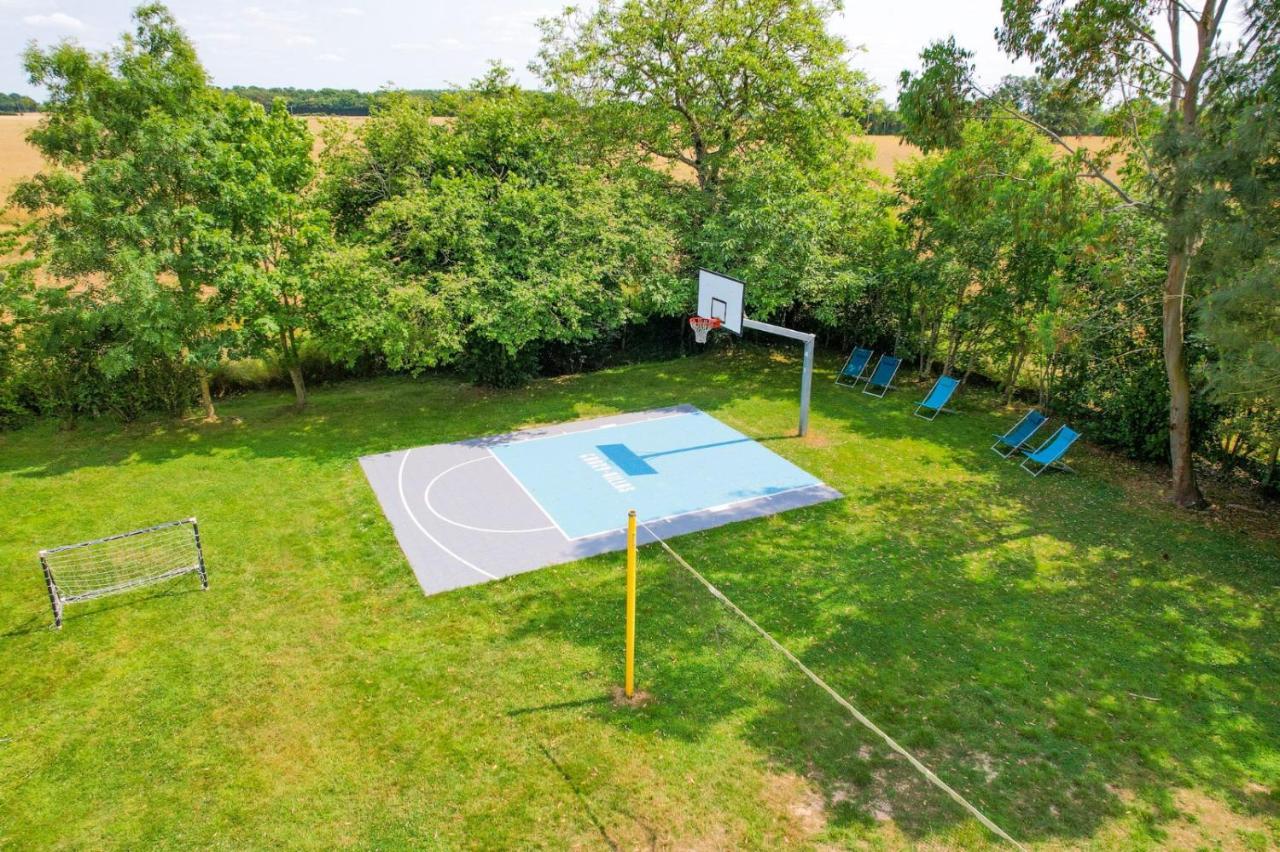 Crazy Villa Champs Corons 61 - Interior Heated Pool - 2H From Paris - 30P Les Menus Exterior foto